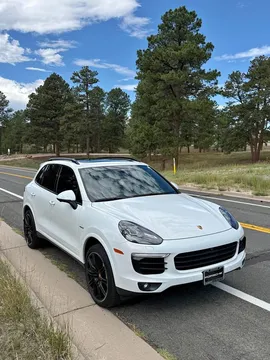 2017 Porsche Cayenne S E Hybrid