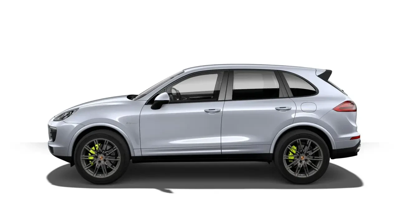 2017 Porsche 958 Cayenne S - Image 2 of 7