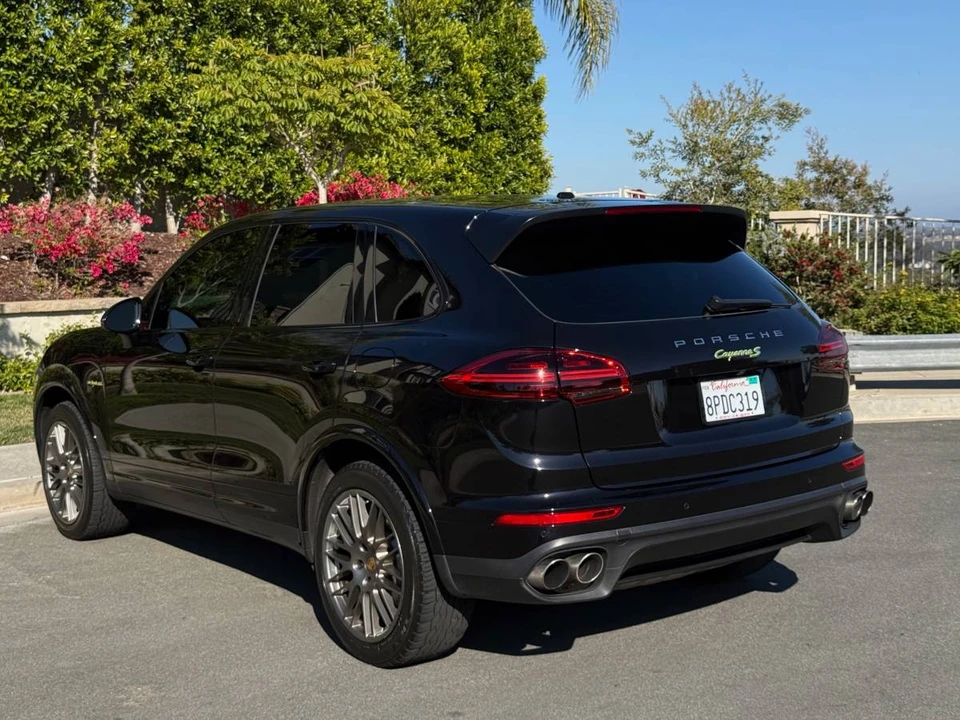 2017 Porsche 958 Cayenne - Image 3 of 24
