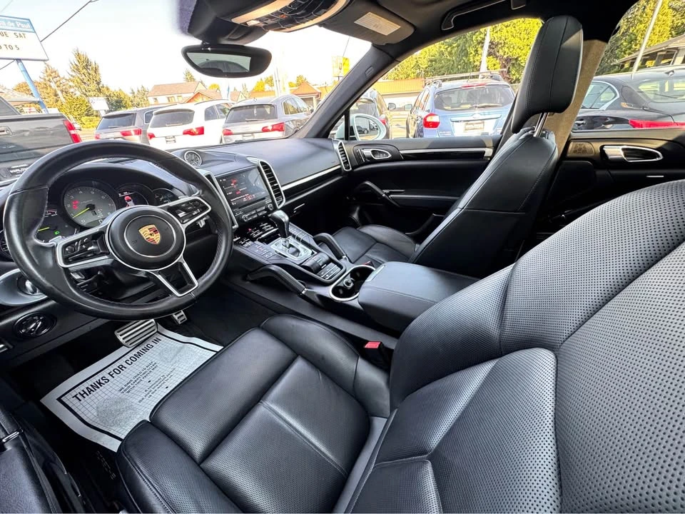 2017 Porsche 958 Cayenne - Image 14 of 19