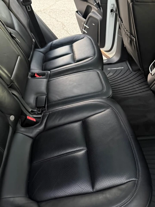 2017 Porsche 958 Cayenne - Image 12 of 19