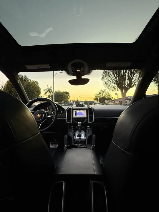 2017 Porsche 958 Cayenne - Image 17 of 19