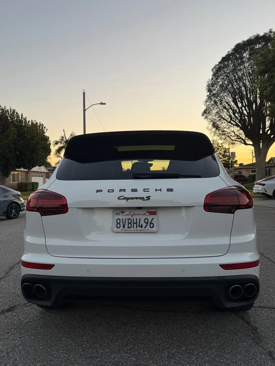 2017 Porsche 958 Cayenne - Image 5 of 19