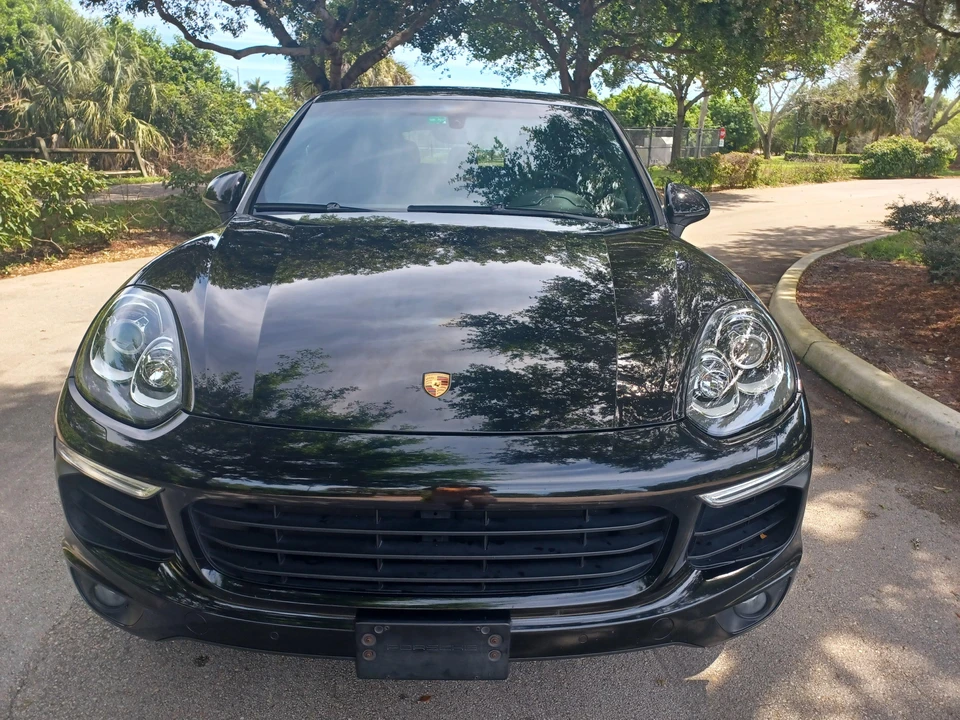 2017 Porsche 958 Cayenne S - Image 6 of 31