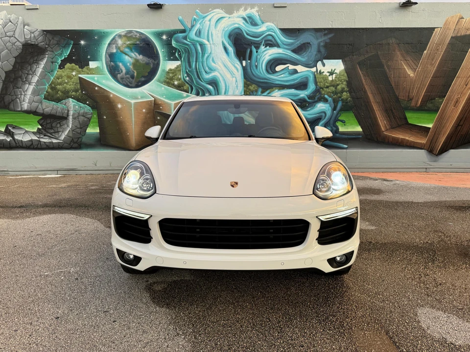 2017 Porsche 958 Cayenne S - Image 6 of 31