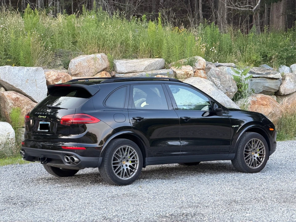 2017 Porsche 958 Cayenne - Image 27 of 31