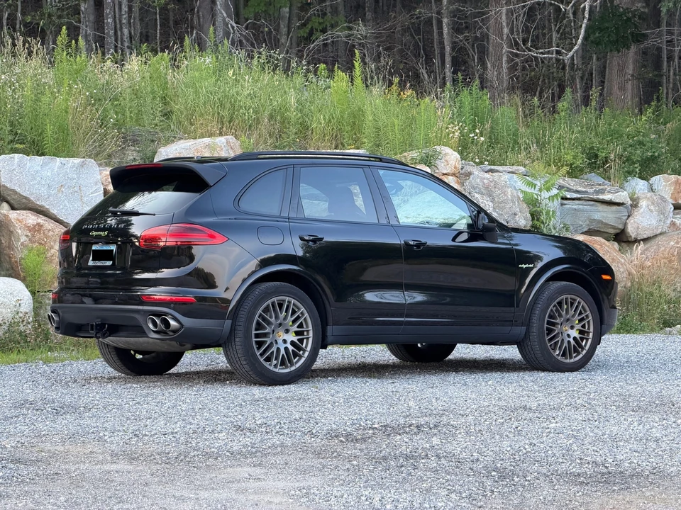 2017 Porsche 958 Cayenne - Image 25 of 31