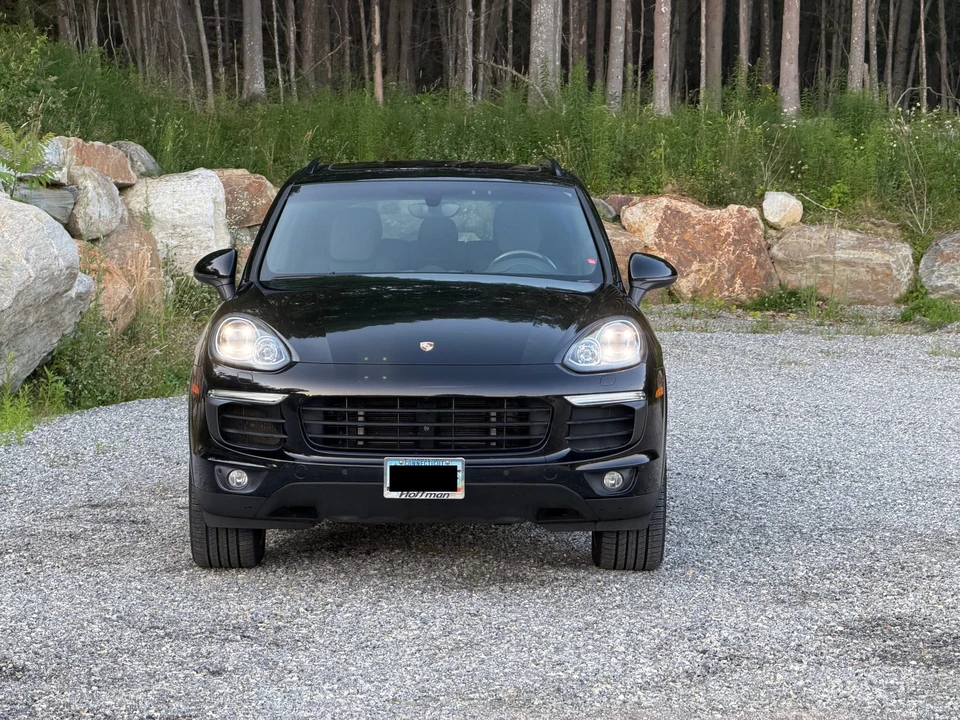 2017 Porsche 958 Cayenne - Image 10 of 31