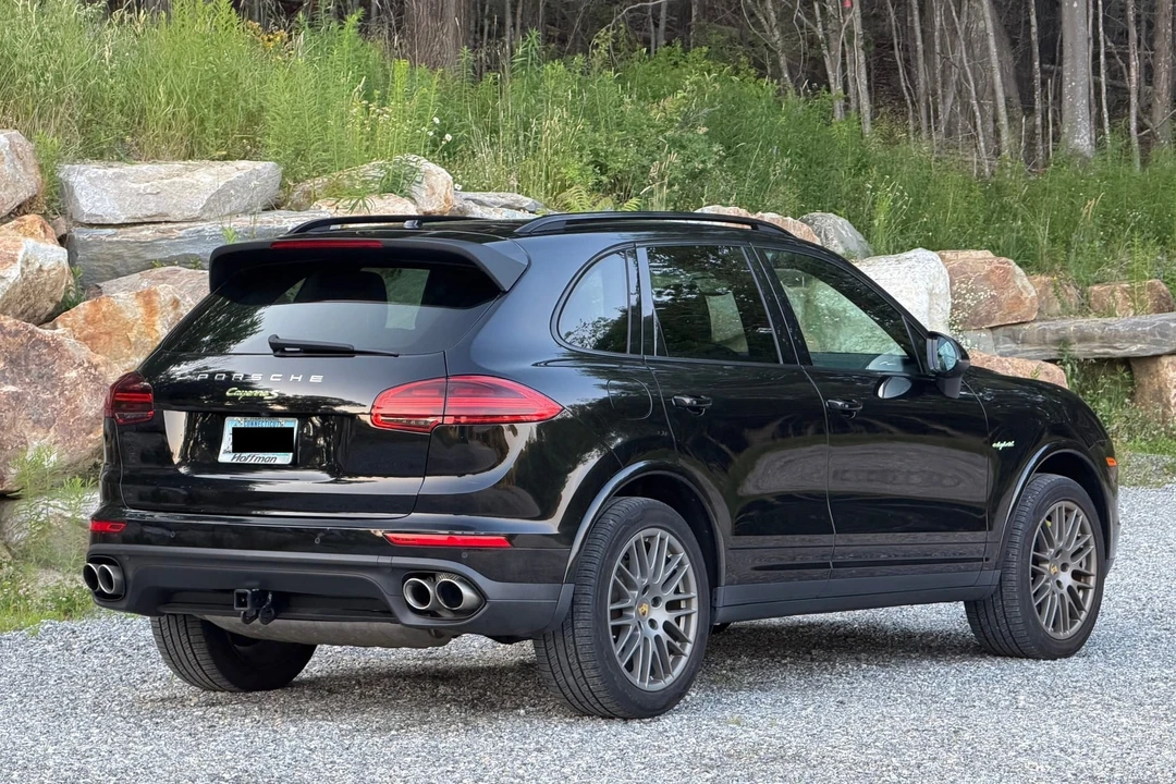 2017 Porsche 958 Cayenne - Image 29 of 31