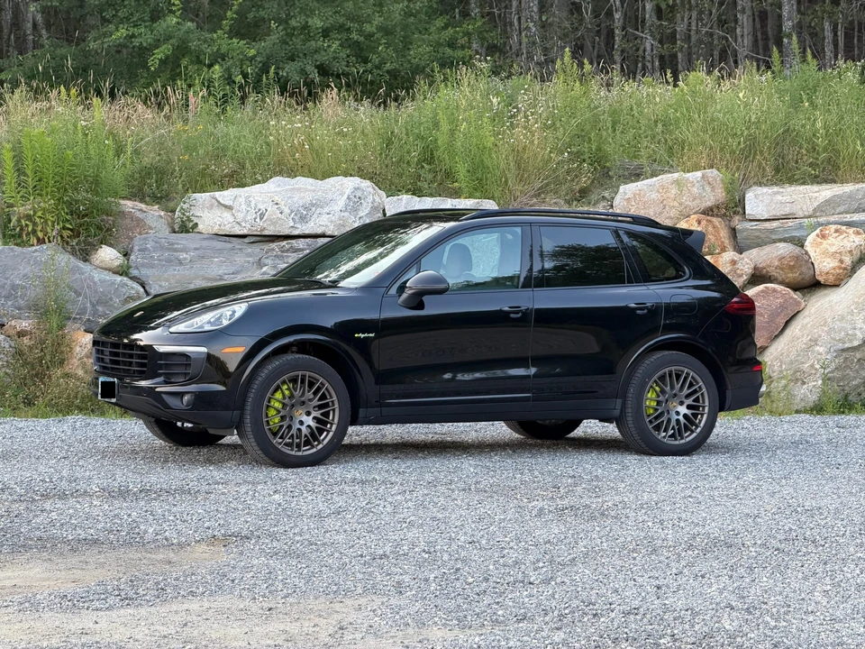 2017 Porsche 958 Cayenne - Image 3 of 31