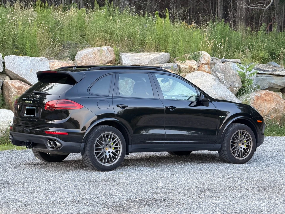 2017 Porsche 958 Cayenne - Image 26 of 31