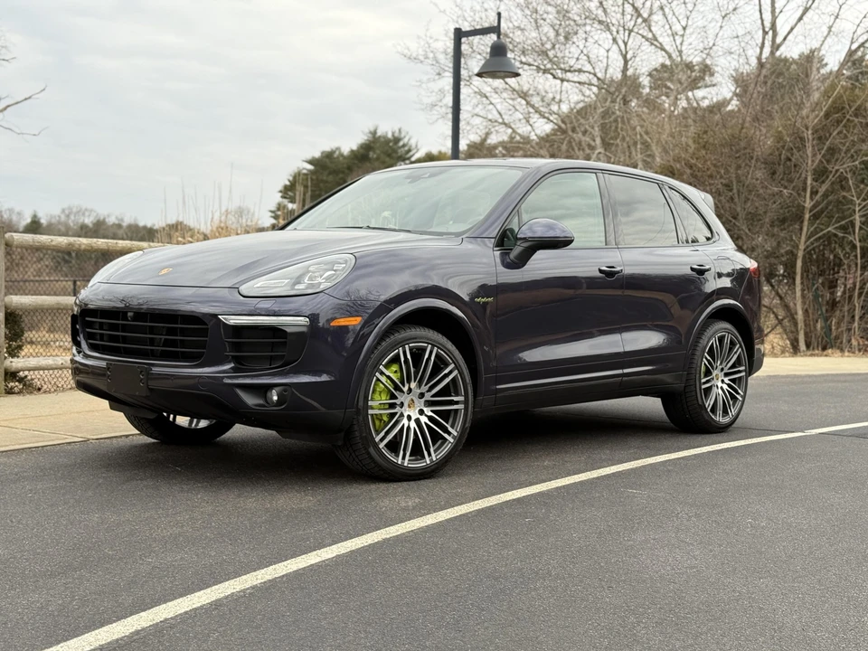 2017 Porsche 958 Cayenne S - Image 15 of 31
