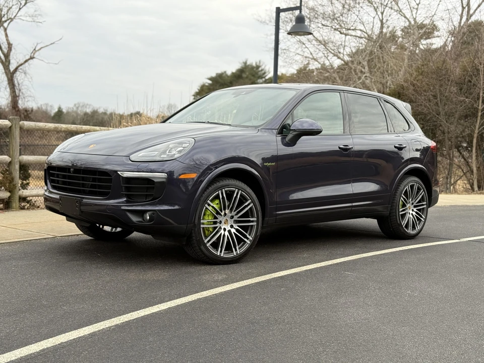 2017 Porsche 958 Cayenne S - Image 4 of 31