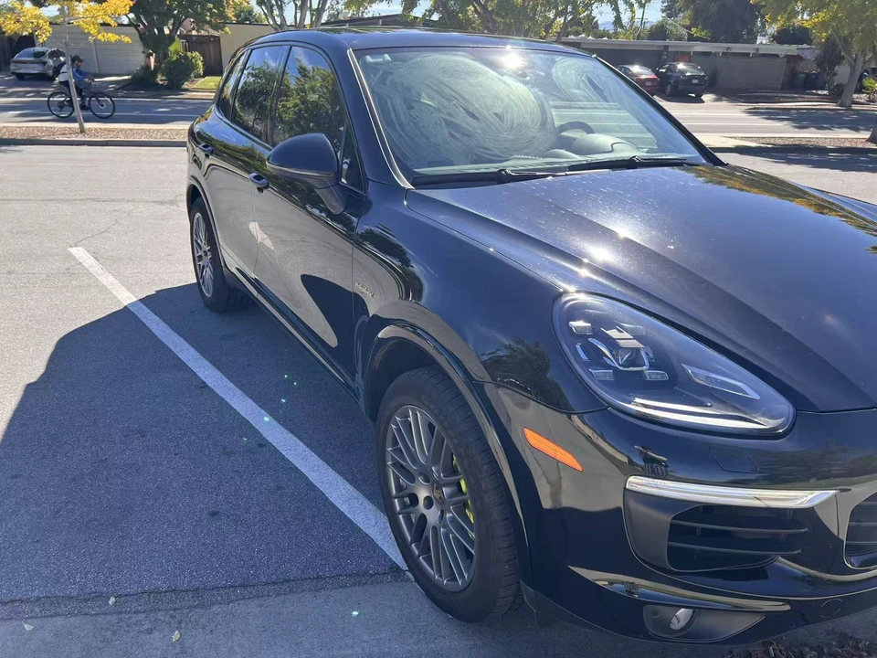 2017 Porsche 958 Cayenne - Image 29 of 31