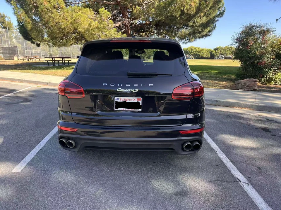 2017 Porsche 958 Cayenne - Image 12 of 31