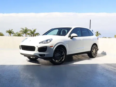 2017 Porsche Cayenne S E-Hybrid Platinum Edition