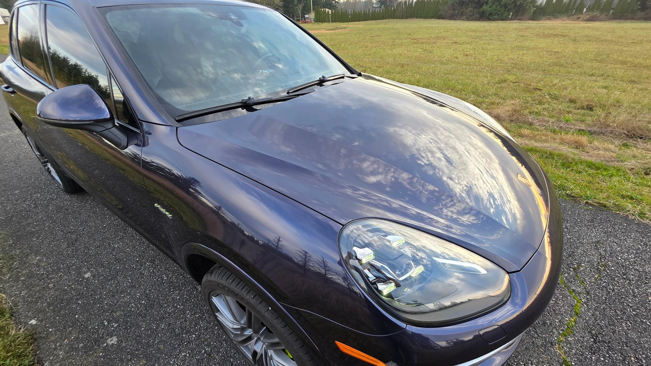 2017 Porsche 958 Cayenne S - Image 28 of 31