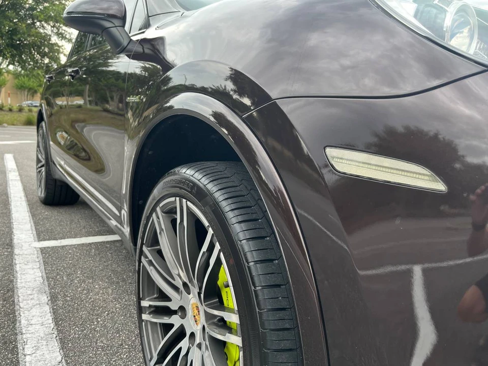 2017 Porsche Cayenne - Image 15 of 19