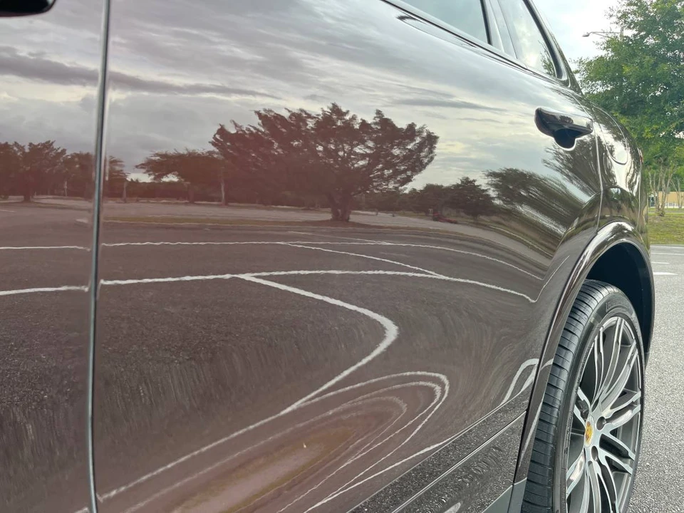 2017 Porsche Cayenne - Image 8 of 19