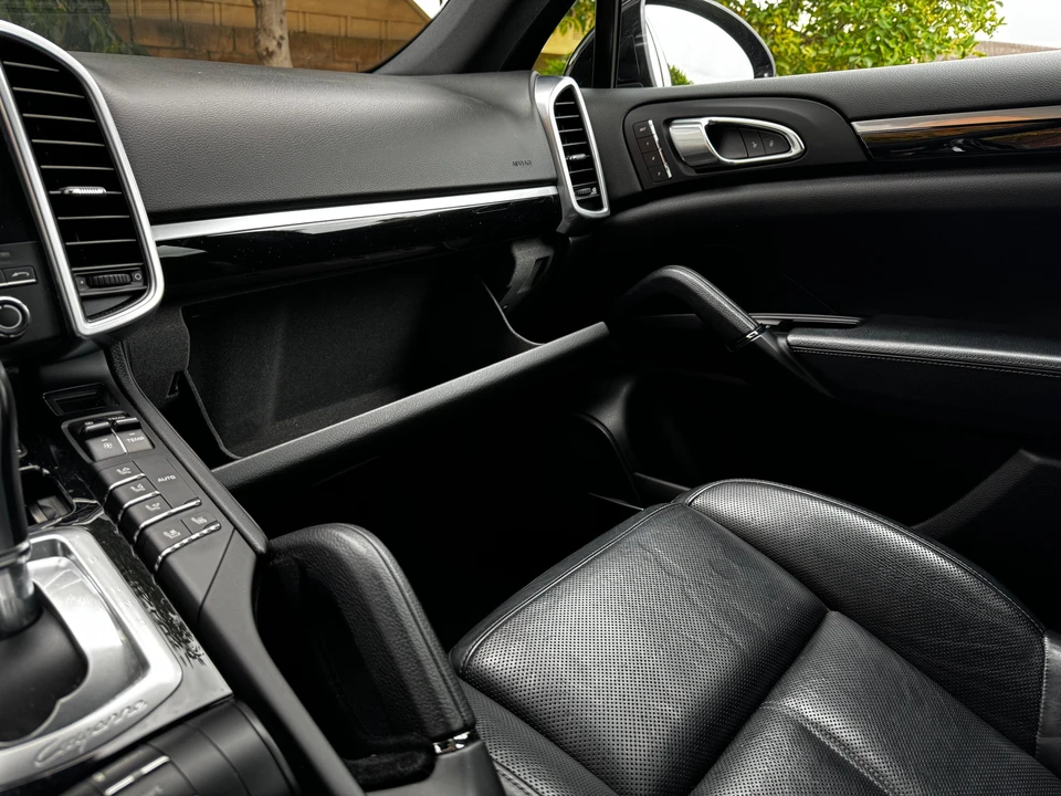 2017 Porsche 958 Cayenne S - Image 31 of 31