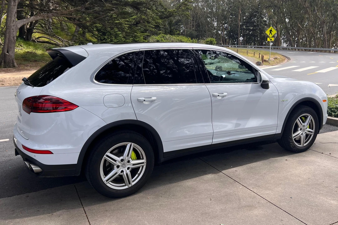 2017 Porsche 958 Cayenne - Image 4 of 31
