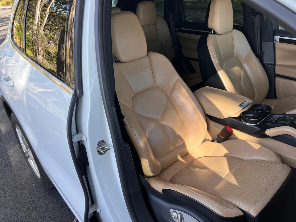 2017 Porsche 958 Cayenne - Image 22 of 31