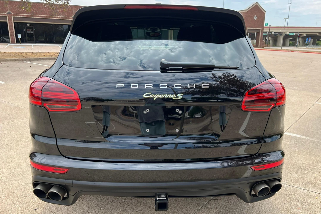 2017 Porsche 958 Cayenne S - Image 5 of 31