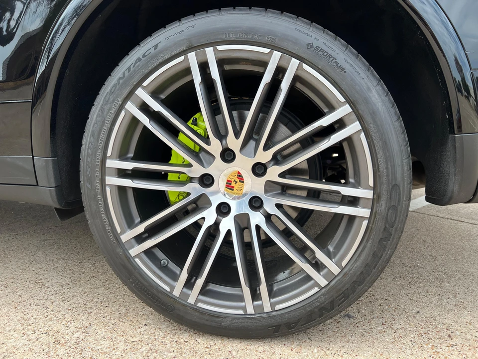 2017 Porsche 958 Cayenne S - Image 22 of 31
