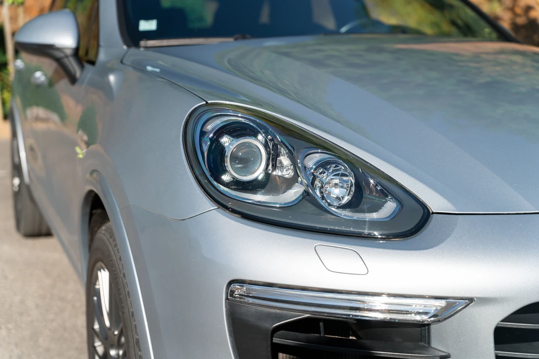 2017 Porsche 958 Cayenne - Image 28 of 31
