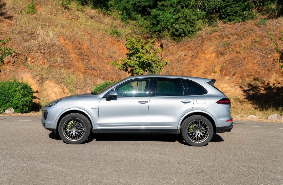 2017 Porsche 958 Cayenne - Image 4 of 31