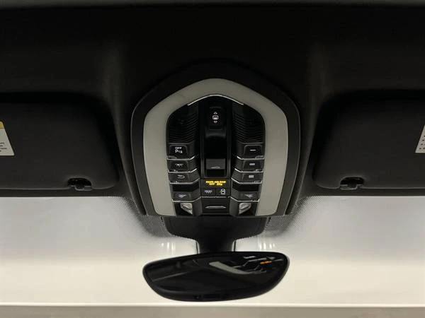 2017 Porsche 958 Cayenne S - Image 14 of 20
