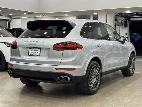 2017 Porsche 958 Cayenne S - Image 6 of 20