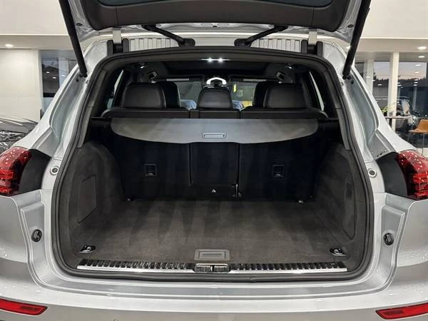 2017 Porsche 958 Cayenne S - Image 15 of 20