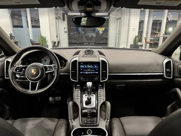 2017 Porsche 958 Cayenne S - Image 8 of 20