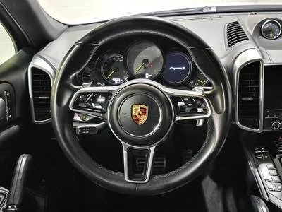2017 Porsche 958 Cayenne S - Image 9 of 20