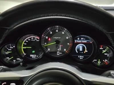 2017 Porsche 958 Cayenne S - Image 10 of 20