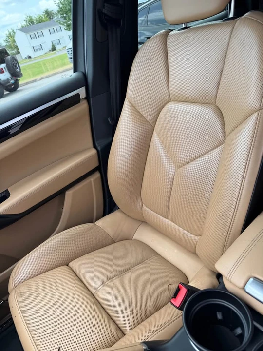2017 Porsche 958 Cayenne S - Image 14 of 20