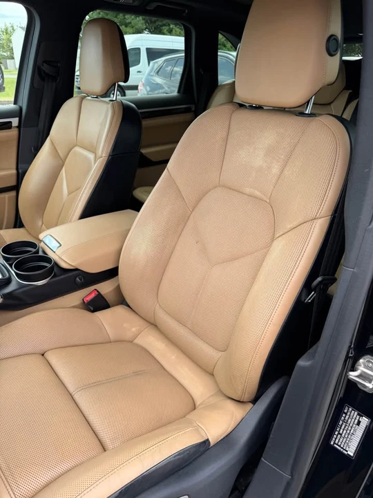 2017 Porsche 958 Cayenne S - Image 13 of 20