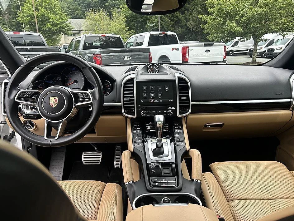 2017 Porsche 958 Cayenne S - Image 17 of 19
