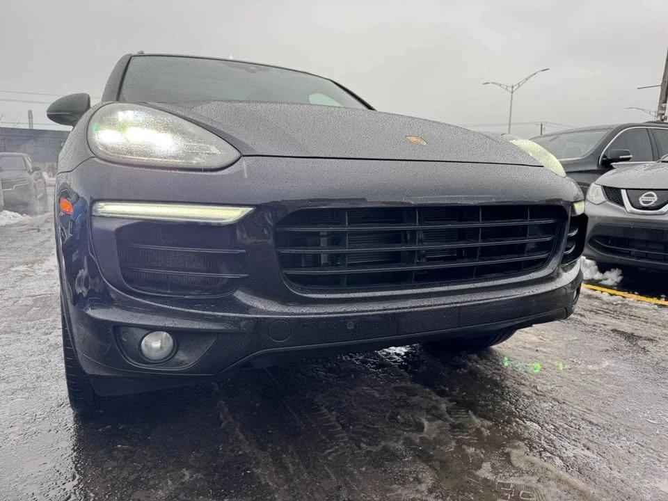 2017 Porsche 958 Cayenne S - Image 4 of 20