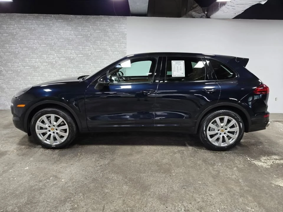 2017 Porsche 958 Cayenne S - Image 2 of 20