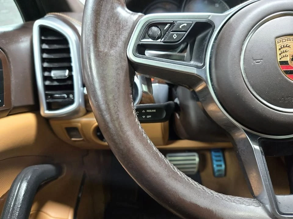 2017 Porsche 958 Cayenne S - Image 15 of 20