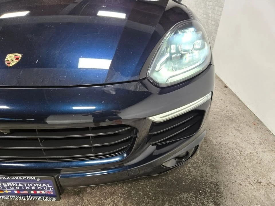 2017 Porsche 958 Cayenne S - Image 6 of 20