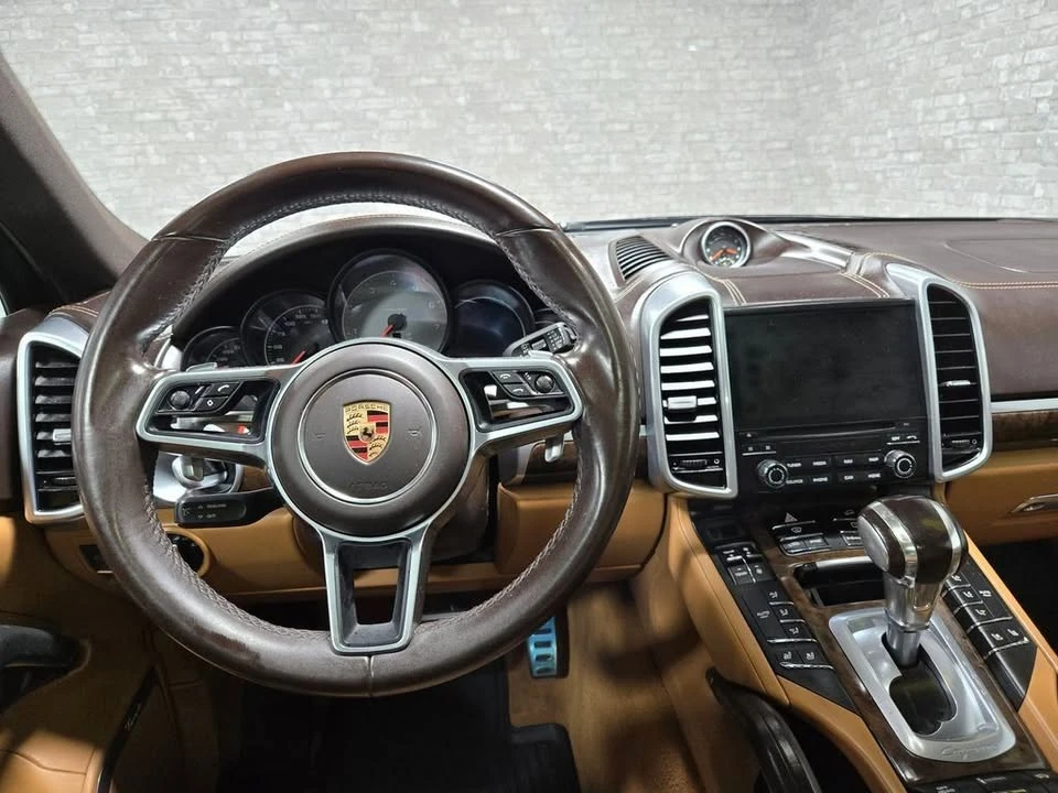 2017 Porsche 958 Cayenne S - Image 17 of 20