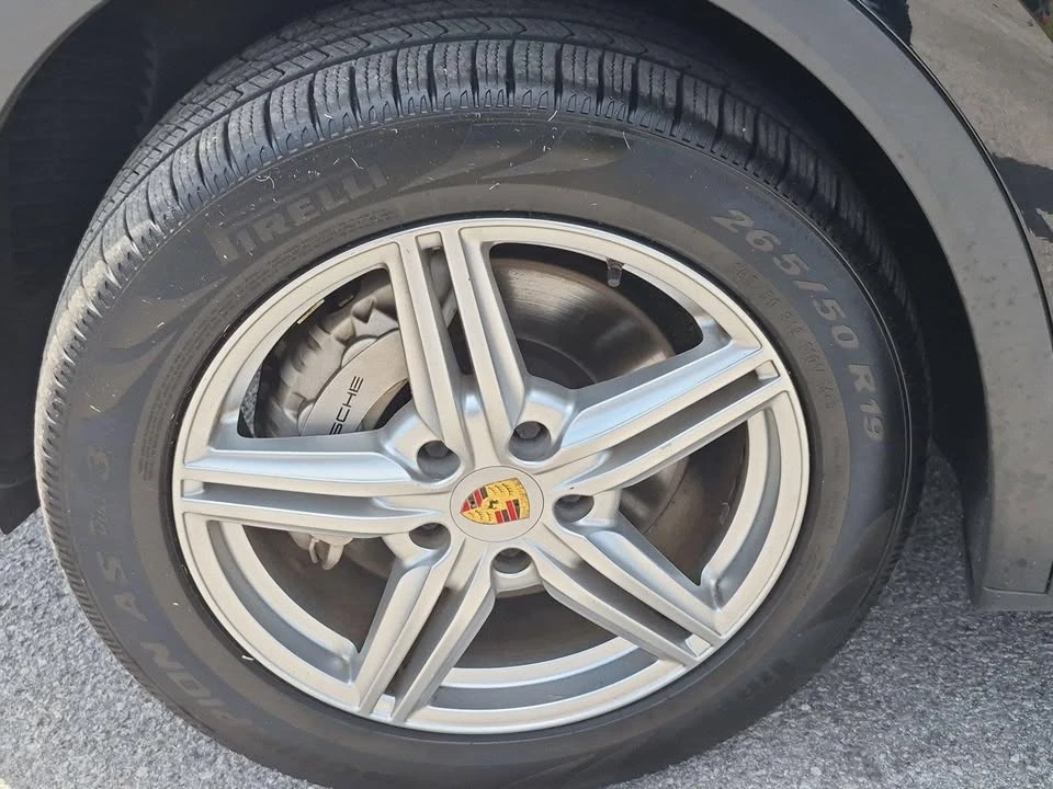 2017 Porsche 958 Cayenne S - Image 9 of 20