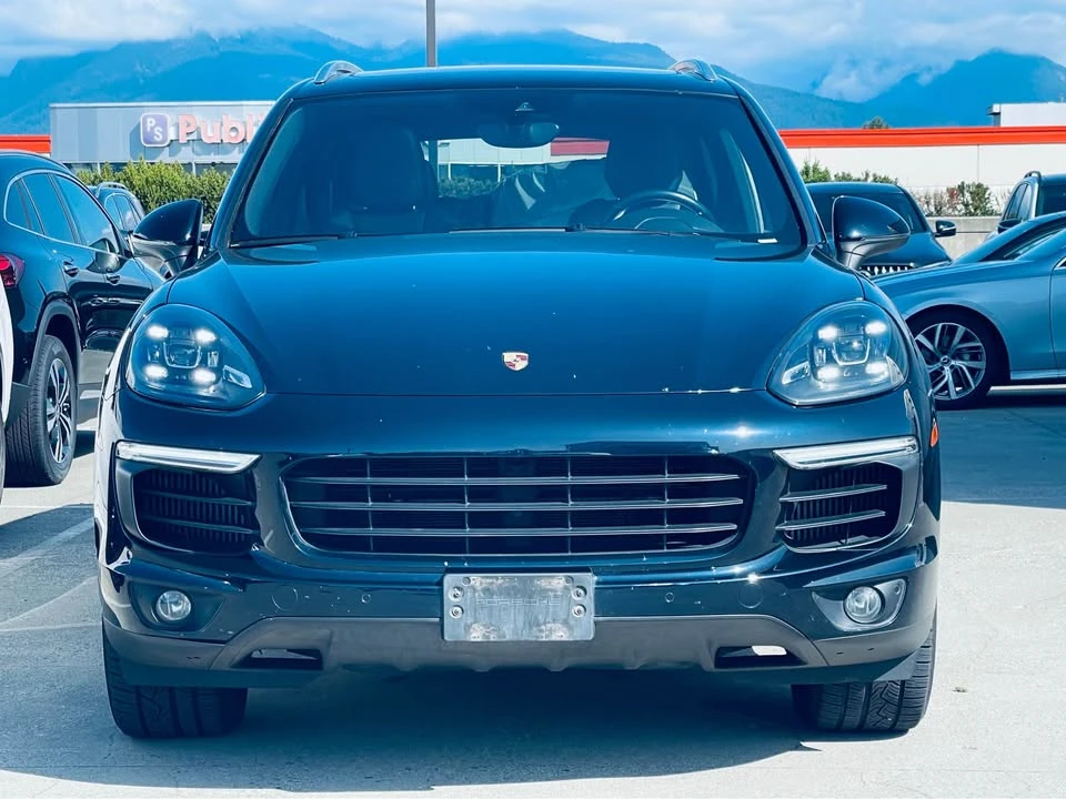 2017 Porsche 958 Cayenne S - Image 2 of 20