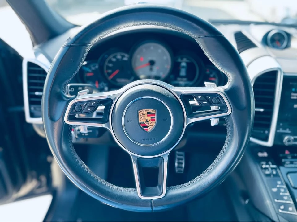 2017 Porsche 958 Cayenne S - Image 12 of 20