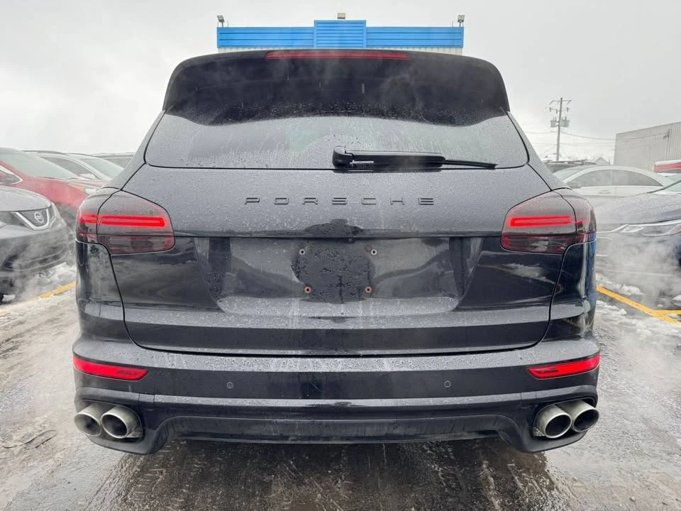 2017 Porsche 958 Cayenne S - Image 8 of 20