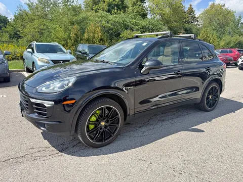 2017 Porsche Cayenne S Premium Plug-In