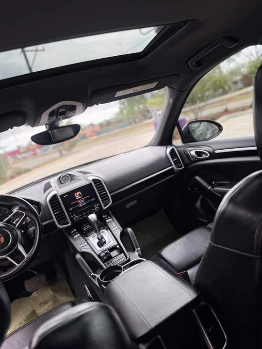2017 Porsche 958 Cayenne S - Image 12 of 13